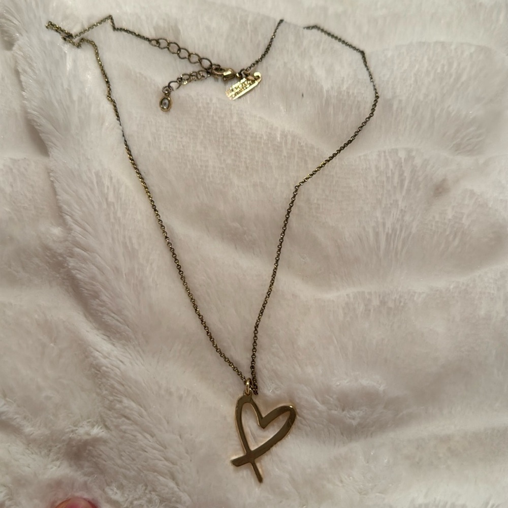 Victoria Secret heart necklace